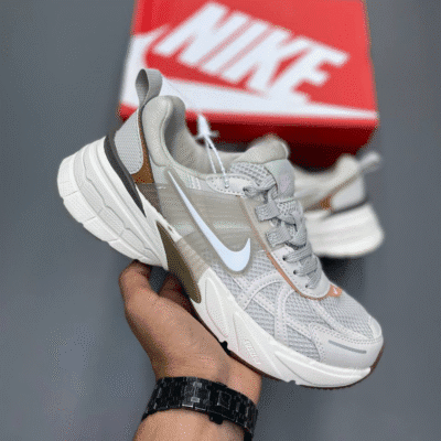 کتونی نایک وی تو کی کرم Nike V2K Run Cream