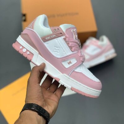 کتونی لویی ویتون ترینر سفید صورتی Louis Vuitton Trainer White Pink