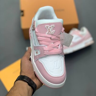 کتونی لویی ویتون ترینر سفید صورتی Louis Vuitton Trainer White Pink