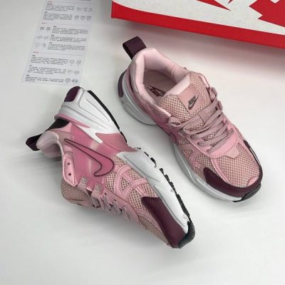 کفش نایک وی تو کی ران صورتی | Nike V2K Run Pink