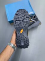 کفش کلمبیا مشکی خاکستری Columbia Black Grey