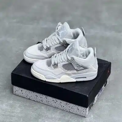 کفش نایک ایر جردن 4 رترو طوسی نقره ای Nike Air Jordan 4 Retro Grey Silver