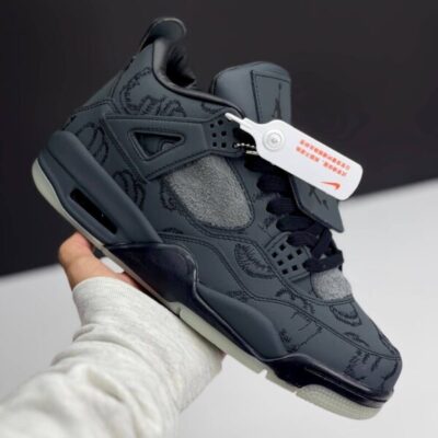 کفش نایک ایر جردن فور کاز مستر کوالیتی طوسی تیره Nike Air Jordan 4 KAWS Dark Grey