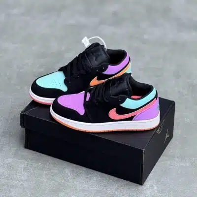 کفش نایک ایر جردن وان لو لنگه به لنگه Nike Air Jordan 1 Low Mismatch