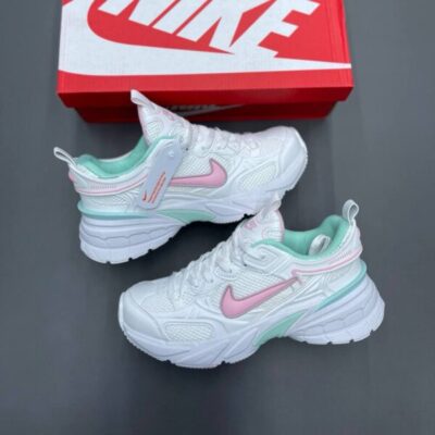 نایک زوم وومرو ۵ سفید صورتی Nike Zoom Vomero 5 White Pink