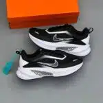 کفش نایک ایر زوم پگاسوس ۲ مشکی سفید Nike Air Zoom Pegasus 2 Black White