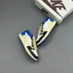 کفش نایک ایر جردن وان لو تراویس فرگمنت Nike Air Jordan 1 Low Travis Scott Fragment